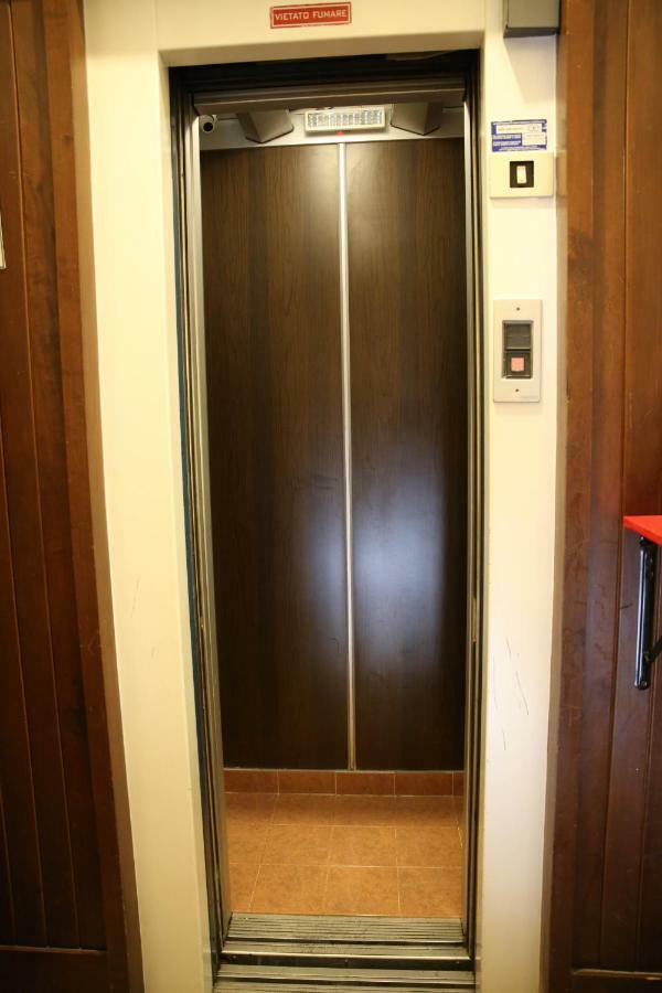 Aparthotel I Vicini Del Papa Rom