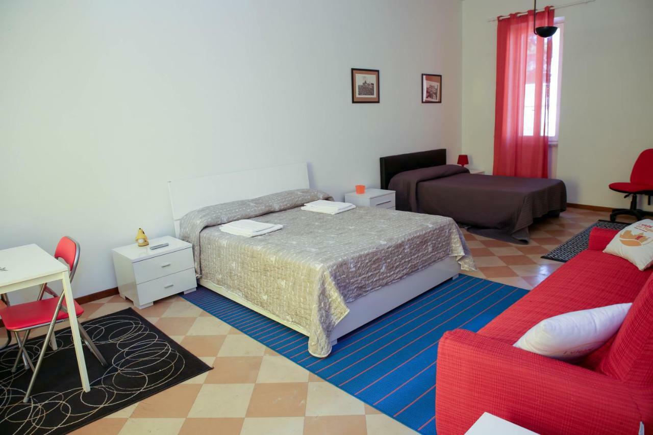 I Vicini Del Papa Aparthotel *